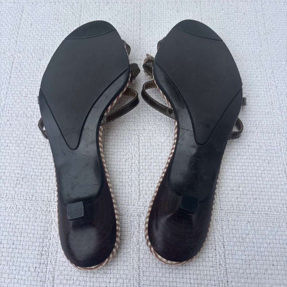 Women's 7.5 B TALBOTS Y2K Brown Gingham Bow Flat Kitten Heel Thong Slide Sandals - Picture 4 of 6
